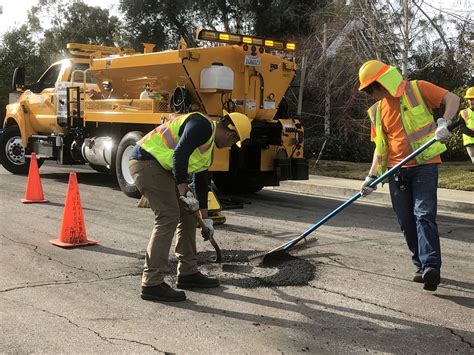 city of stockton street maintenance.